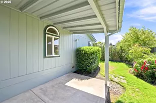 3355 N Delta Hwy, Eugene, OR 97408 - Photo 32