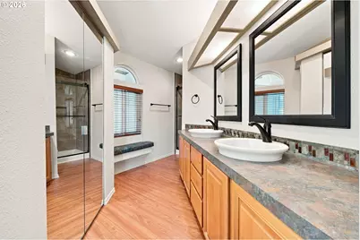 3355 N Delta Hwy #120, Eugene, OR 97408 - Photo 22