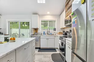 320 South St, Astoria, OR 97103 - Photo 8