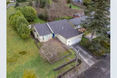 320 South St, Astoria, OR 97103 - Photo 32