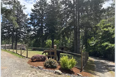 15612 SE 202nd Ave, Damascus, OR 97089 - Photo 4