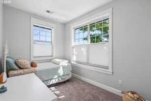 326 NE Morgan St, Portland, OR 97211 - Photo 24