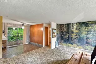 94921 Lindgren Ln, North Bend, OR 97459 - Photo 8