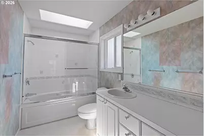 935 SW 7th St, Lincoln City, OR 97367 - Photo 34