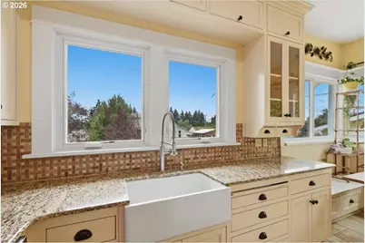 2000 W Reserve St, Vancouver, WA 98663 - Photo 16