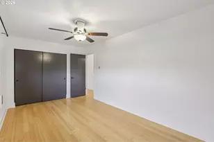 2301 SE Caruthers St, Portland, OR 97214 - Photo 26