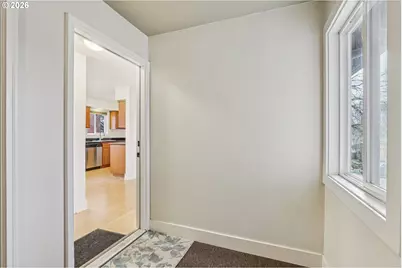 2301 SE Caruthers St #10, Portland, OR 97214 - Photo 34