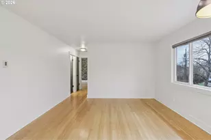 2301 SE Caruthers St, Portland, OR 97214 - Photo 10