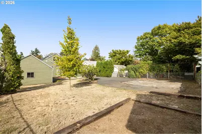 6144 NE Failing St, Portland, OR 97213 - Photo 40