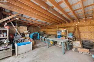 34799 N Honeyman Rd, Scappoose, OR 97056 - Photo 36