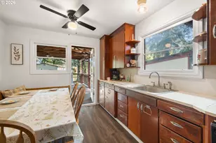 34799 N Honeyman Rd, Scappoose, OR 97056 - Photo 8