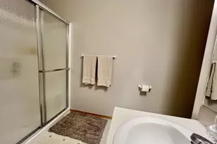112 NE 11th St, Hermiston, OR 97838 - Photo 20