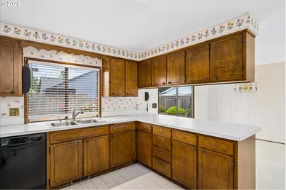 2177 Firth Ave, Springfield, OR 97477 - Photo 14