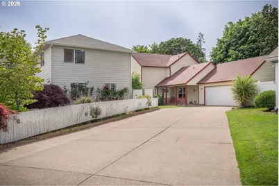 2015 Chase Loop SW, Albany, OR 97321 - Photo 2