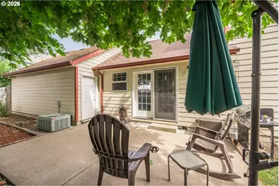 2015 Chase Loop SW, Albany, OR 97321 - Photo 26
