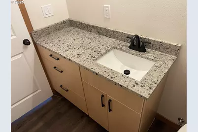 300 N Jellison St, Amity, OR 97101 - Photo 20