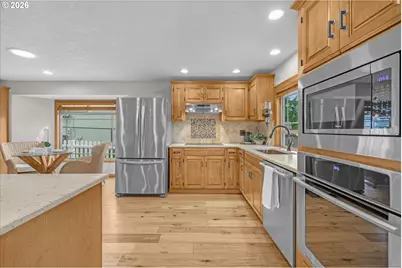 12684 SE Regency View St, Happy Valley, OR 97086 - Photo 10