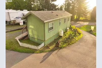 15061 Highway 101 #4, Brookings, OR 97415 - Photo 4