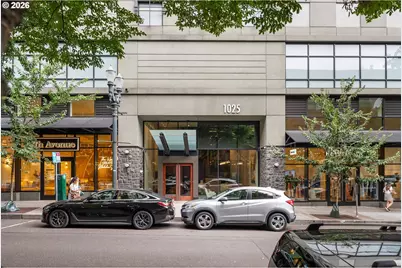 1025 NW Couch St #619, Portland, OR 97209 - Photo 2