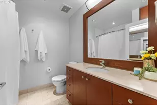 1025 NW Couch St, Portland, OR 97209 - Photo 28