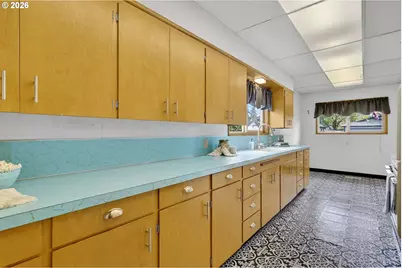 329 SE Linden Ct, Gresham, OR 97080 - Photo 18