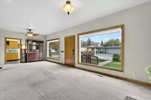 329 SE Linden Ct, Gresham, OR 97080 - Photo 6