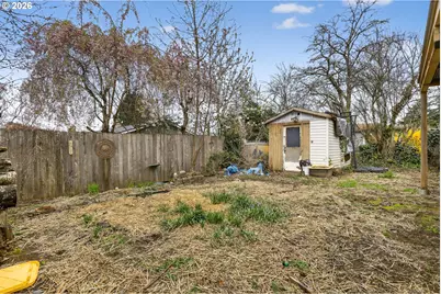 329 SE Linden Ct, Gresham, OR 97080 - Photo 36