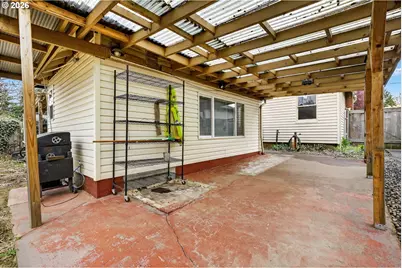 329 SE Linden Ct, Gresham, OR 97080 - Photo 34