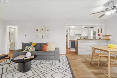 1316 N Locust St, Canby, OR 97013 - Photo 4