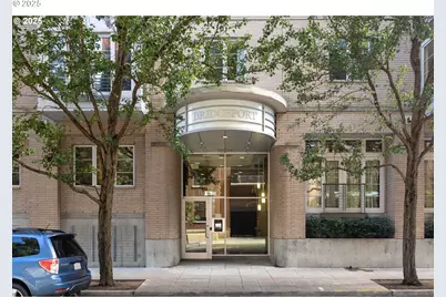 1130 NW 12th Ave #516, Portland, OR 97209 - Photo 1