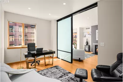 1130 NW 12th Ave #516, Portland, OR 97209 - Photo 14