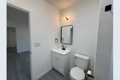 316 SW 22nd St, Pendleton, OR 97801 - Photo 8