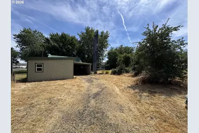 316 SW 22nd St, Pendleton, OR 97801 - Photo 2