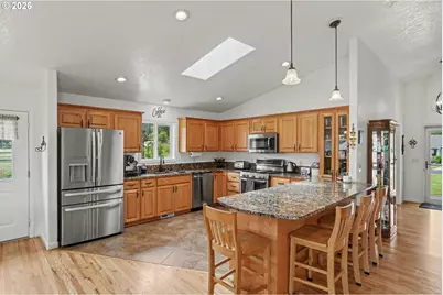 762 3rd St, Lyons, OR 97358 - Photo 14