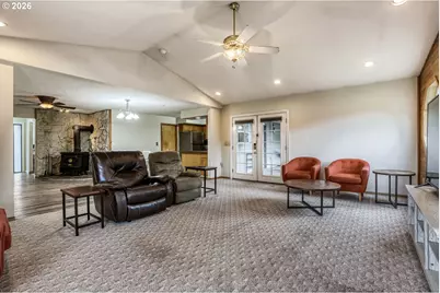 307 NE 110th St, Vancouver, WA 98685 - Photo 12