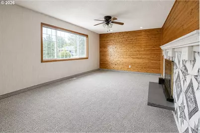 307 NE 110th St, Vancouver, WA 98685 - Photo 8