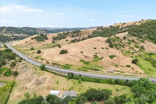 445 Hatfield Dr, Roseburg, OR 97470 - Photo 36