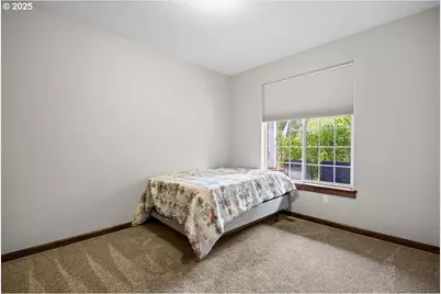 445 Hatfield Dr, Roseburg, OR 97470 - Photo 30