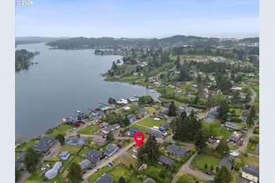 5093 NE 49th St, Neotsu, OR 97364 - Photo 4