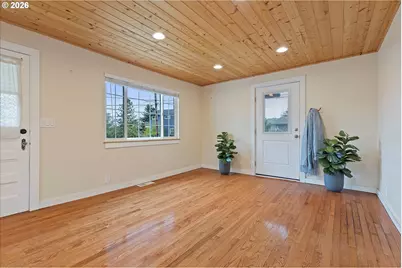 5093 NE 49th St, Neotsu, OR 97364 - Photo 8