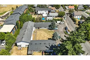 8503 SE Insley St, Portland, OR 97266 - Photo 12