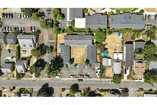 8503 SE Insley St, Portland, OR 97266 - Photo 8