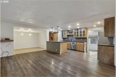 376 Olalla Rd, Toledo, OR 97391 - Photo 4