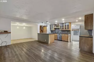 376 Olalla Rd, Toledo, OR 97391 - Photo 4