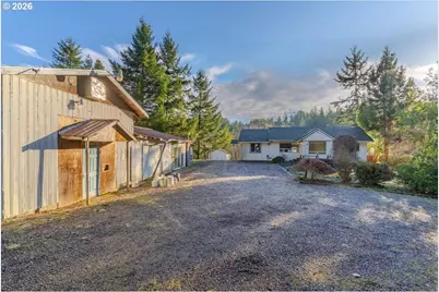 376 Olalla Rd, Toledo, OR 97391 - Photo 2