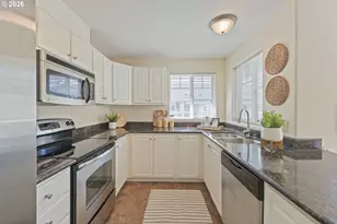 16268 SW Audubon St, Beaverton, OR 97003 - Photo 12
