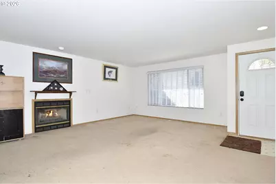 762 2nd St, Woodland, WA 98674 - Photo 6