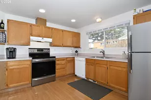 762 2nd St, Woodland, WA 98674 - Photo 2