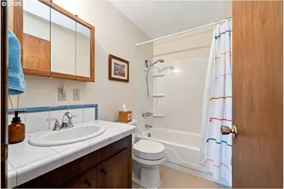 305 9th St, Garibaldi, OR 97118 - Photo 42