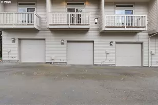 10308 SW Hollyridge Ln, Beaverton, OR 97005 - Photo 24